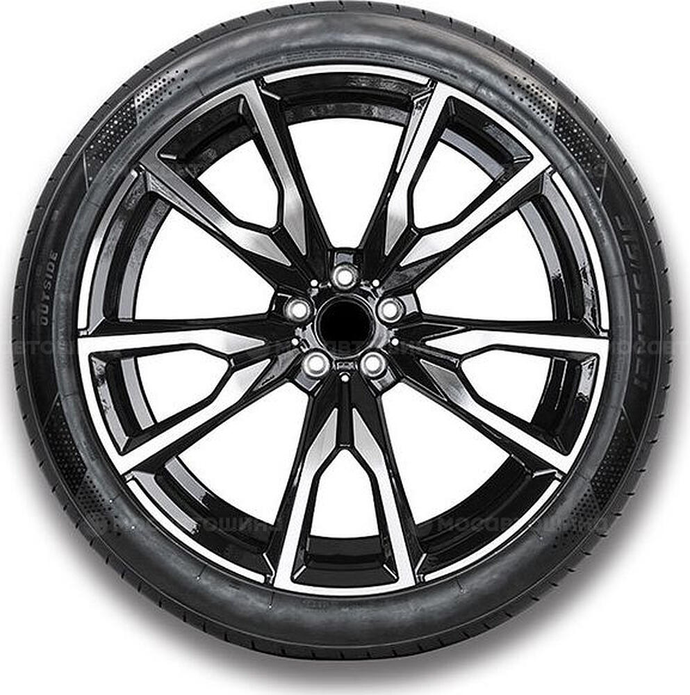 Vista lateral  Compasal Blazer UHP II 225/45 ZR18 95W XL