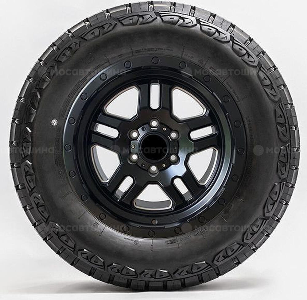 Vista lateral  Compasal Grindor R/T 285/70 R17 121/118Q