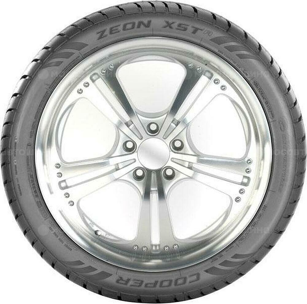 Vista lateral Cooper Zeon XST-A 265/70 R16 112H