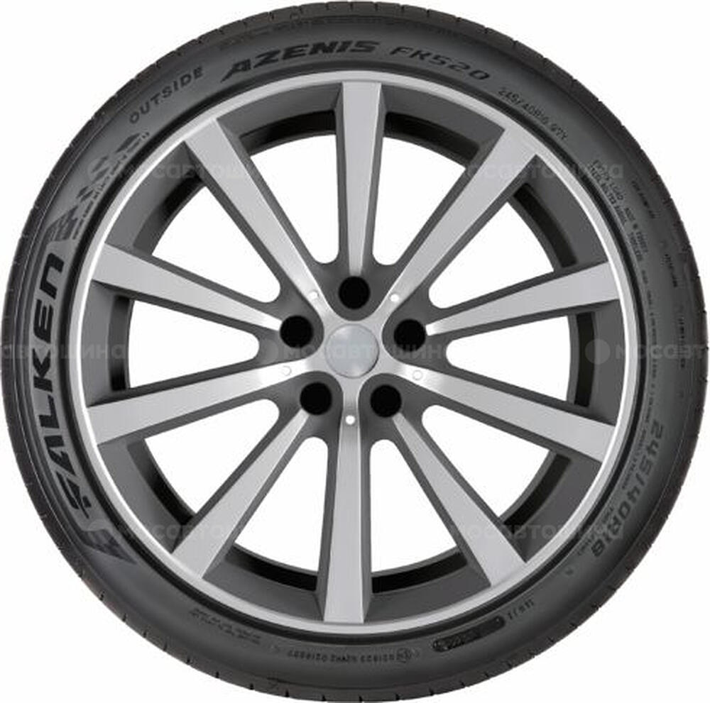 Vista lateral Falken Azenis FK520