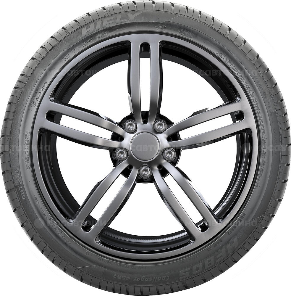 Vista lateral Hifly HF805 215/55 R17 T
