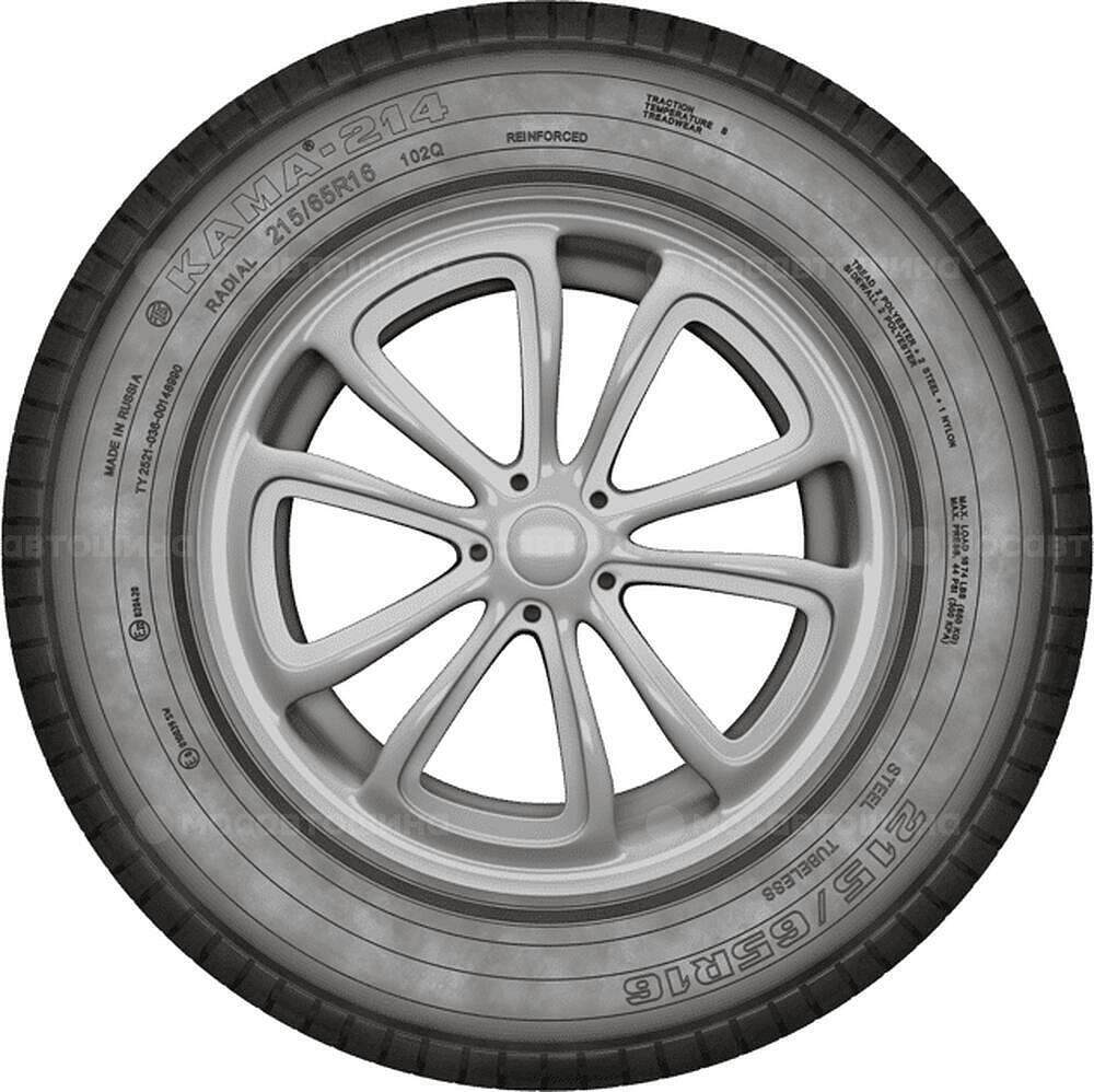 Vista lateral Кама 214 215/65 R15 100Q 