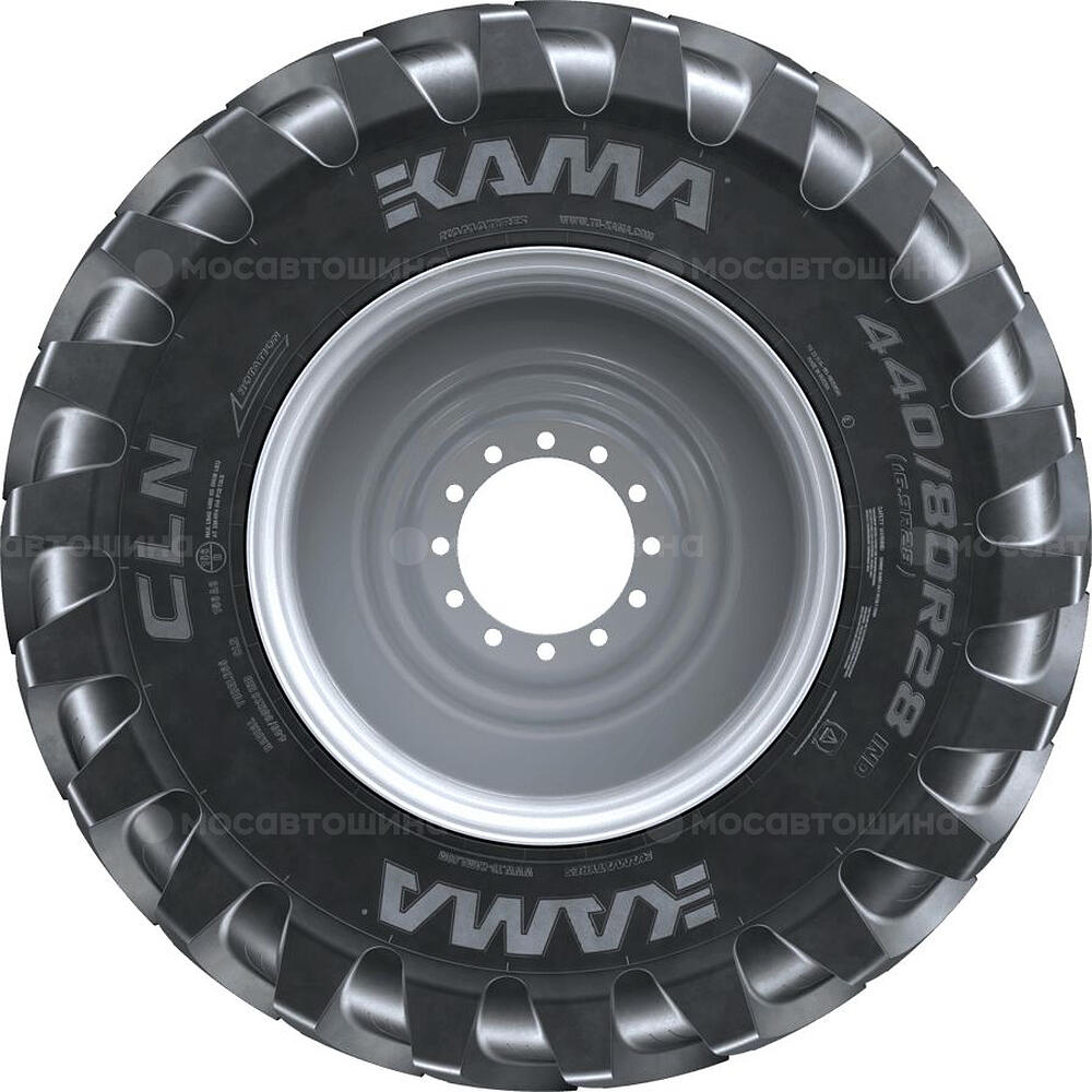 Vista lateral  Кама CLN 440/80 R28