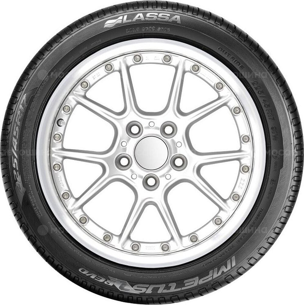 Vista lateral Lassa Impetus Revo 175/65 R14 82H
