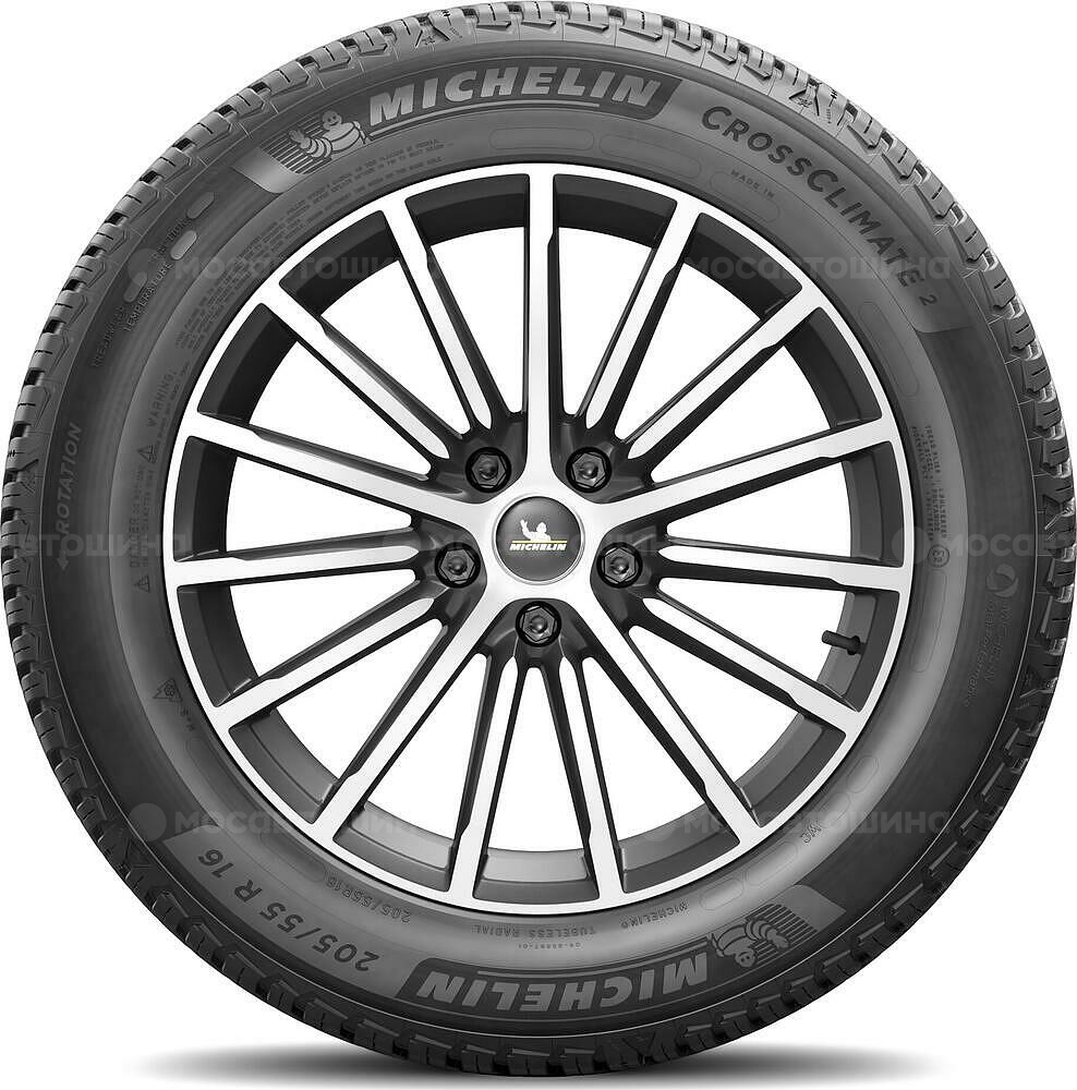 Vista lateral Michelin CrossClimate 2 235/65 R18