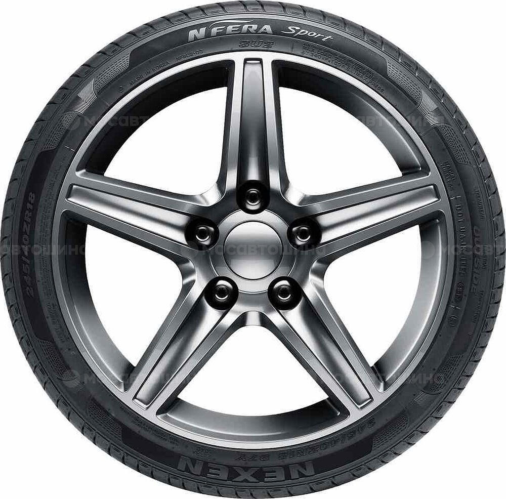 Vista lateral  Nexen N'Fera Sport 225/35 R20 90Y XL