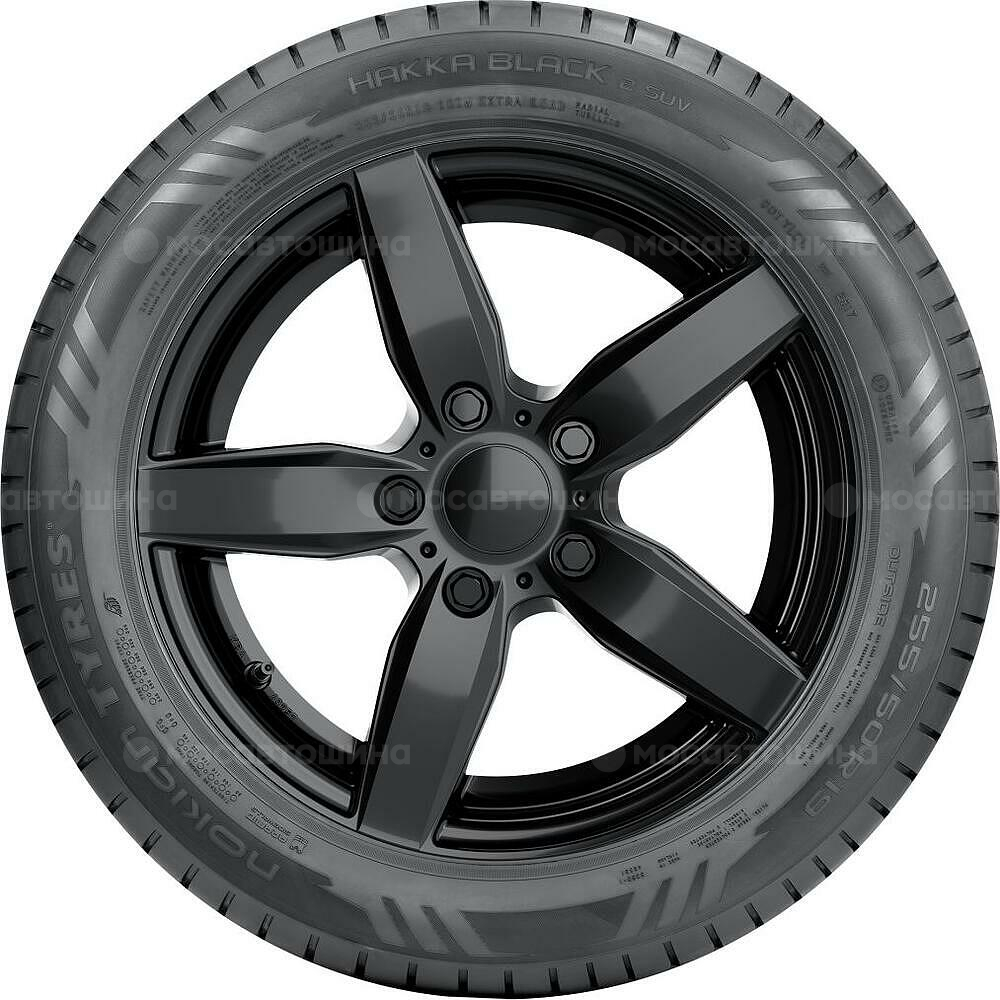 Vista lateral  Nokian Hakka Black 2 SUV 295/40 R20 110Y XL