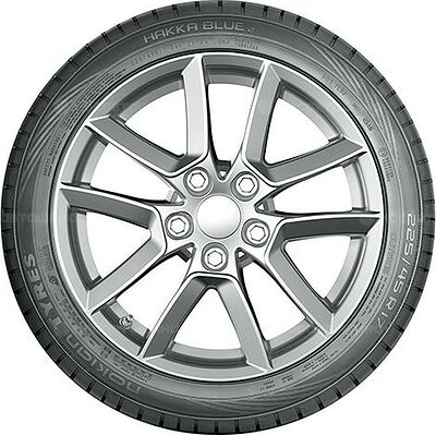 Nokian Hakka Blue 2 215/55 R16