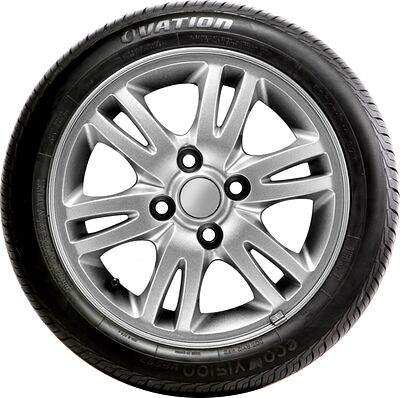 Ovation VI-682 175/70 R13 82T