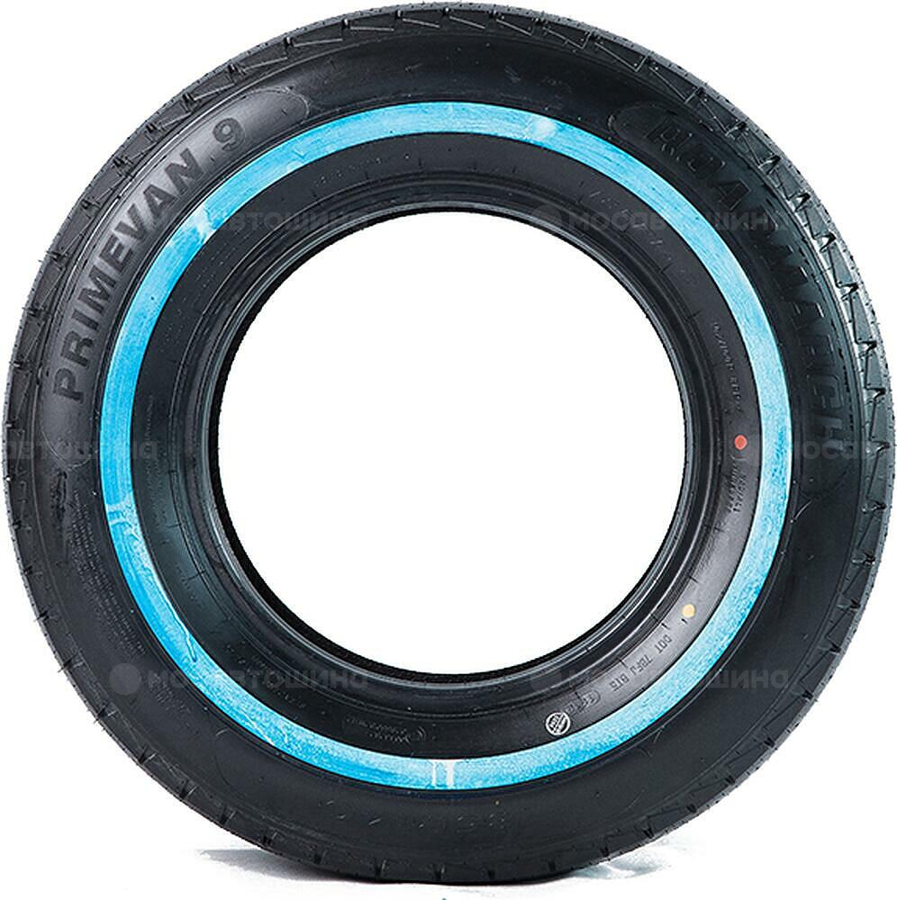 Vista lateral RoadMarch PrimeVan 9 235/65 R16C 115/113R