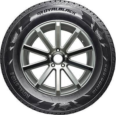 Royal Black Royal Stud 2 205/65 R16 95T