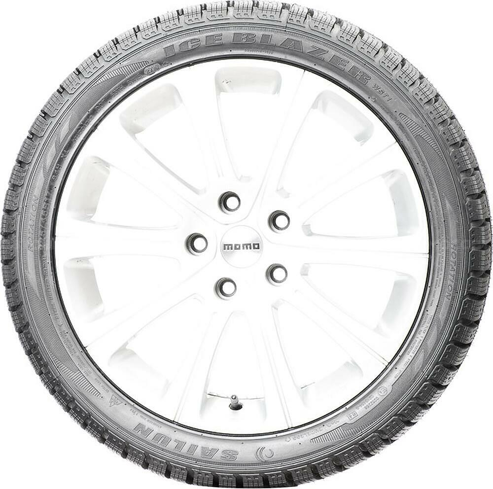 Vista lateral Sailun Ice Blazer WST1 225/65 R16C 112/110R