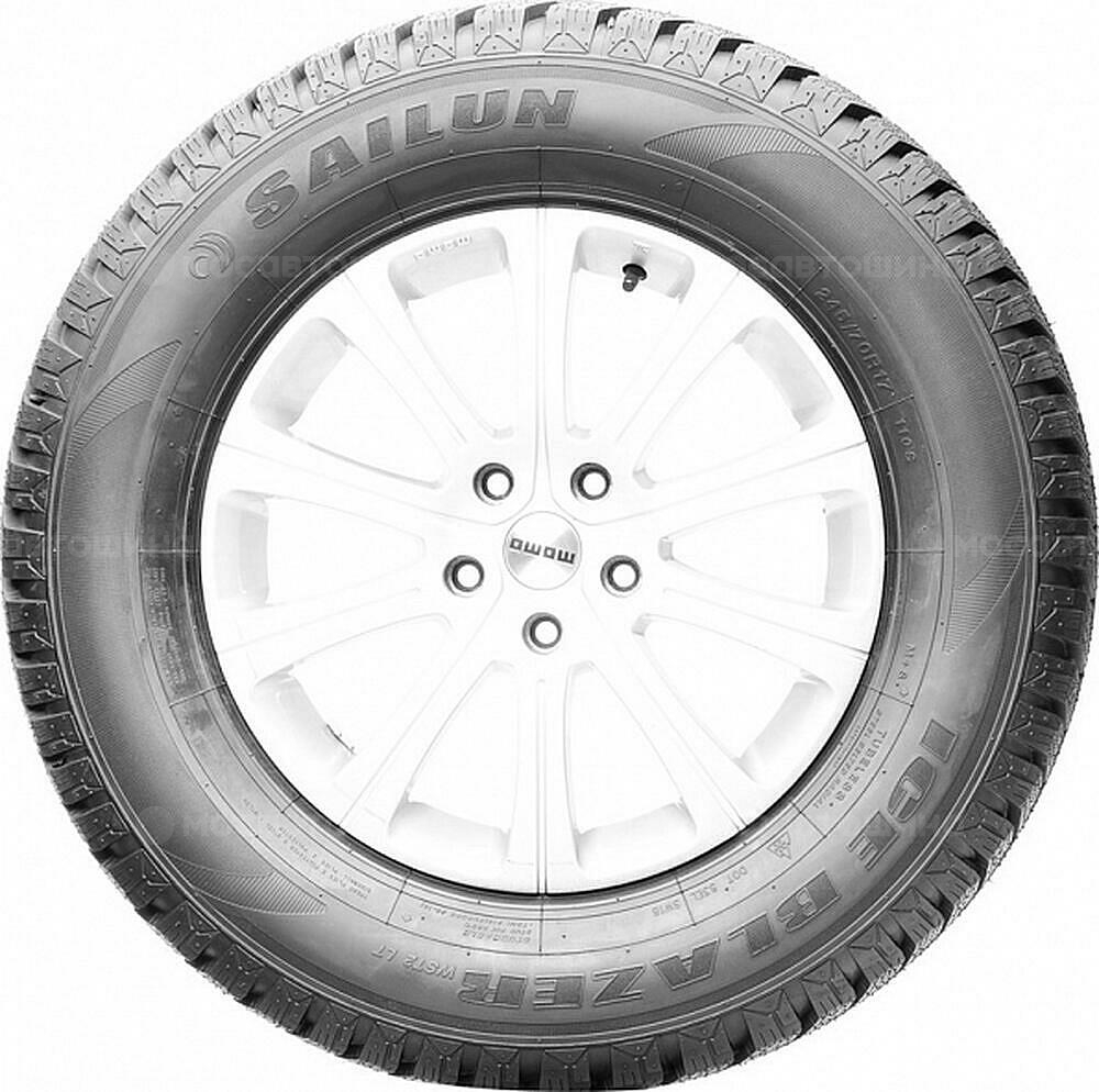 Vista lateral  Sailun Ice Blazer WST2 275/70 R18 125/122R