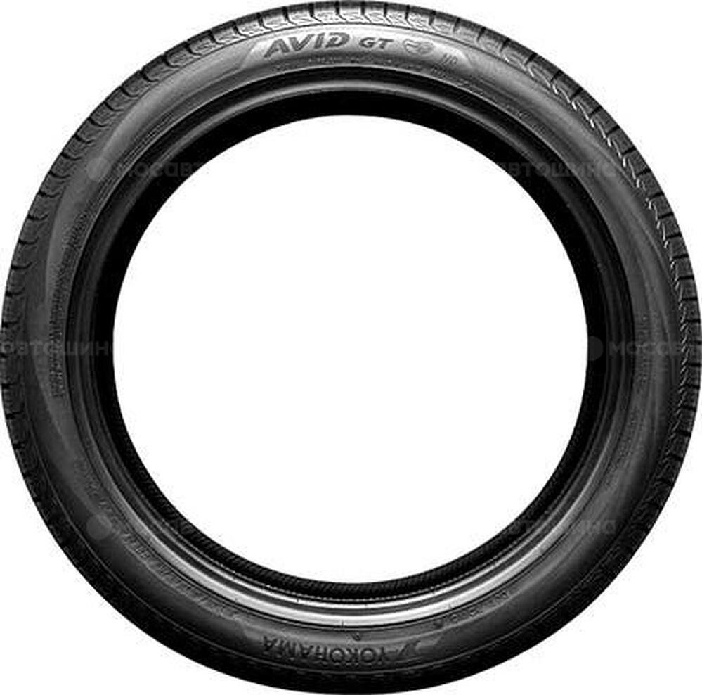 Vista lateral Yokohama Avid GT S35A