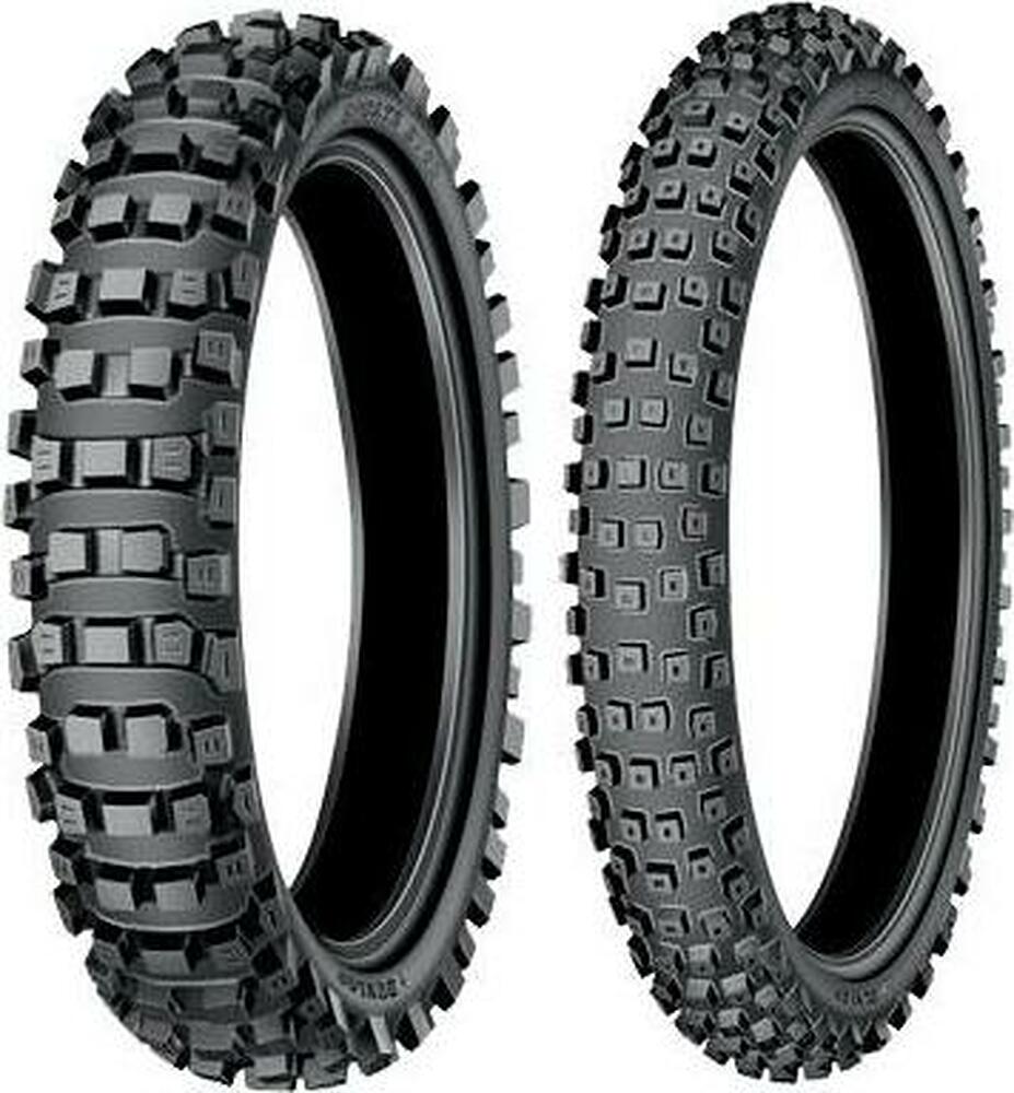 Dunlop Sports D745