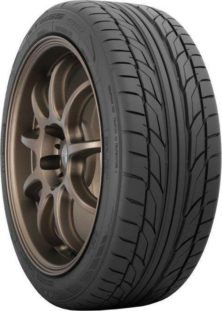 Nitto NT555 Extreme Performance G2 245/45 R17
