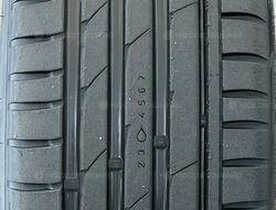 Nokian Hakka Z 245/40 R18 97W XL