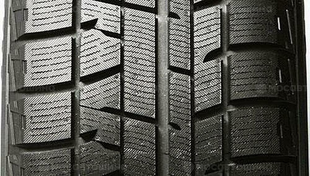 Protector Yokohama Ice Guard IG50 215/45 R17 87Q