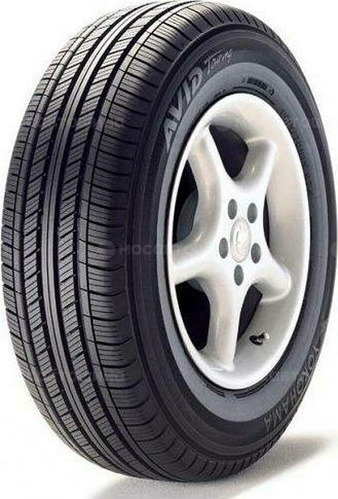 Yokohama Avid Touring S 225/65 R17