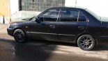 Llantas Carwel 803 en el vehículo Hyundai Accent