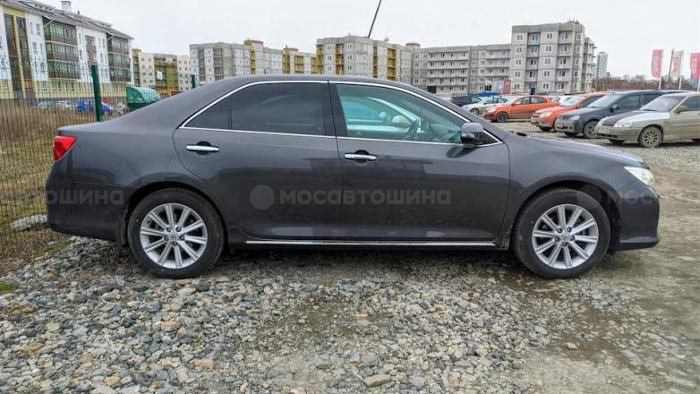 Автомобильные шины Triangle TH201 Sportex на автомобиле   [1819]