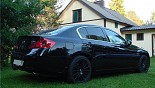 Llantas OZ Racing Superturismo GT en el vehículo Infiniti M35