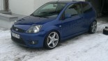 Llantas Dezent T en el vehículo Ford Fiesta ST Llantas Dezent T en el vehículo Ford Fiesta ST