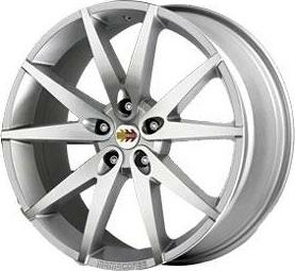 Momo V-10 8x18 5x120 ET 38 Dia 79.6 Silver