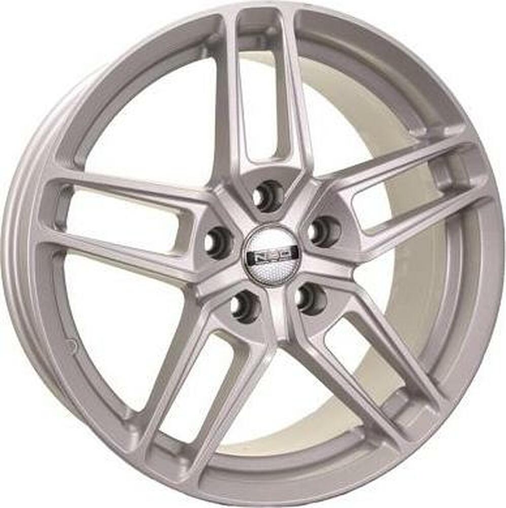 Neo 711 7.5x17 5x114.3 ET 40 Dia 73.1 silver
