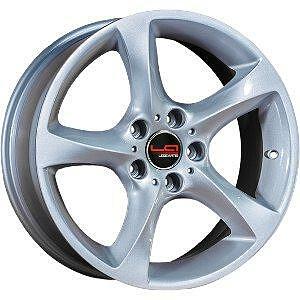 Replica B100 8x18 5x120 ET 46 Dia 72.69 silver