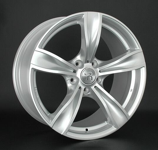 Replica B179 8x19 5x120 ET 25 Dia 72 silver