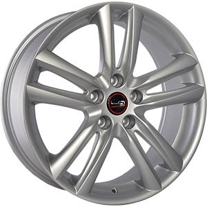 Replica KI23 7x18 5x114.3 ET 35 Dia 67.1 silver