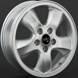Replica KI33 6.5x16 5x114.3 ET 46 Dia 67.1 silver