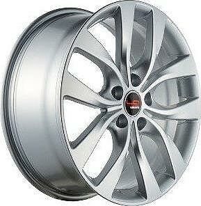 Replica RN112 6.5x16 5x114.3 ET 50 Dia 66.1 silver